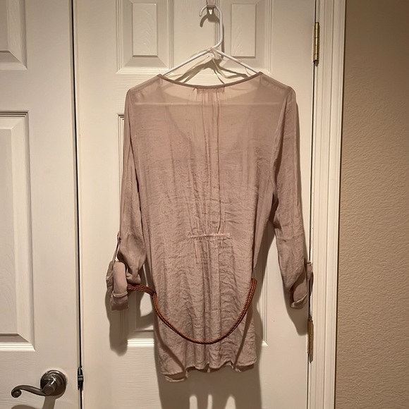 Vioblu Cream button belted top - Picture 3 of 3